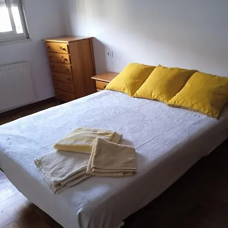 Piso Amplio Y Comodo ויגו